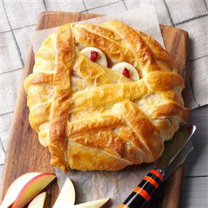 Halloween Mummy Brie