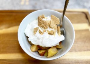 Apple Pie Yogurt Bowl